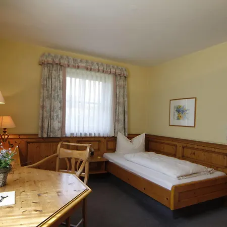 Hotel Goldenes Kreuz 4*